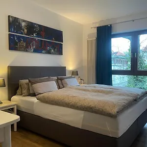 cosy-pankow-homes-studios-mit-netflix.find-berlin-hotels.com/