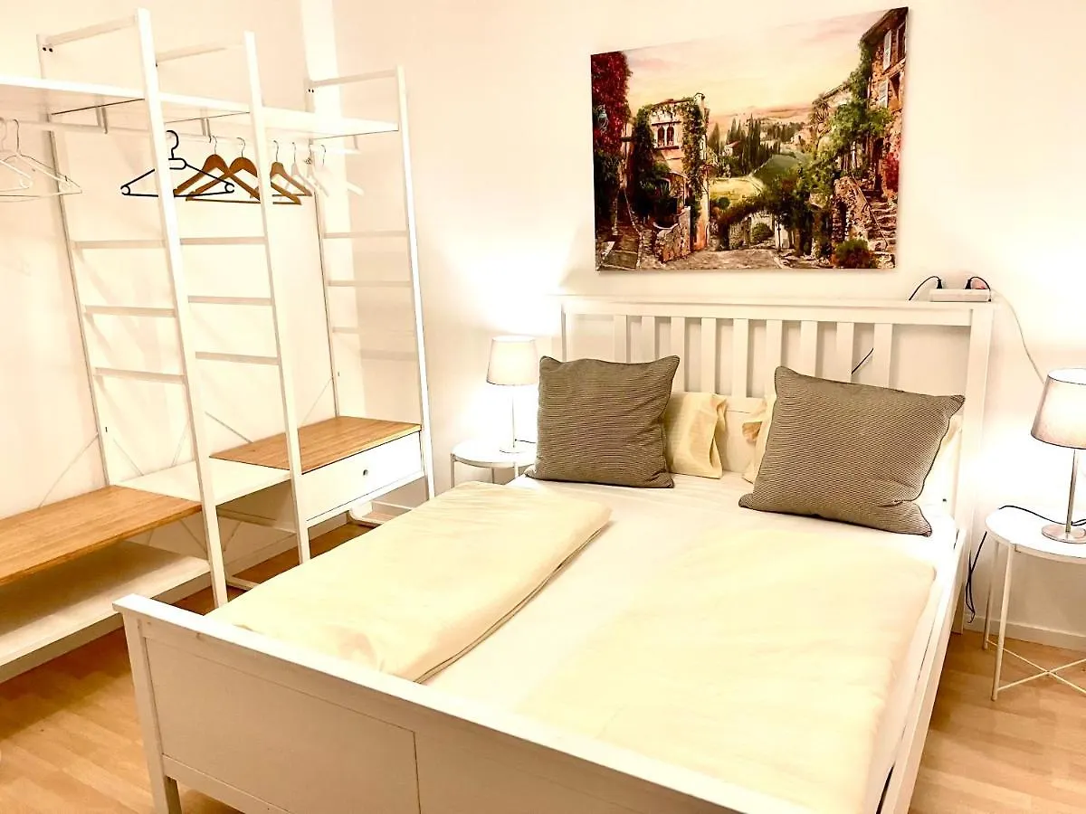 Munich Aparthotel 3*,